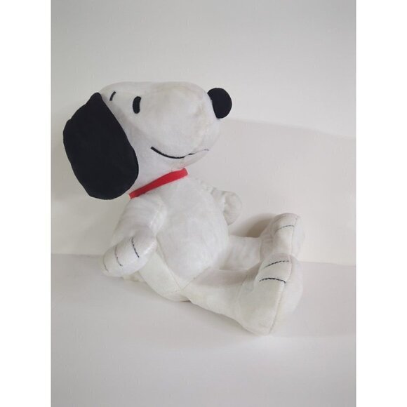 Plush stuffed snoopy toy - Picture 2 of 5